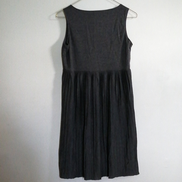 Pure instinct dress - Picture 6 of 7